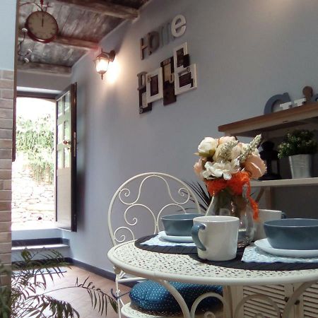 Ferienwohnung Contrada Casa Vacanze Vado Ligure Exterior foto