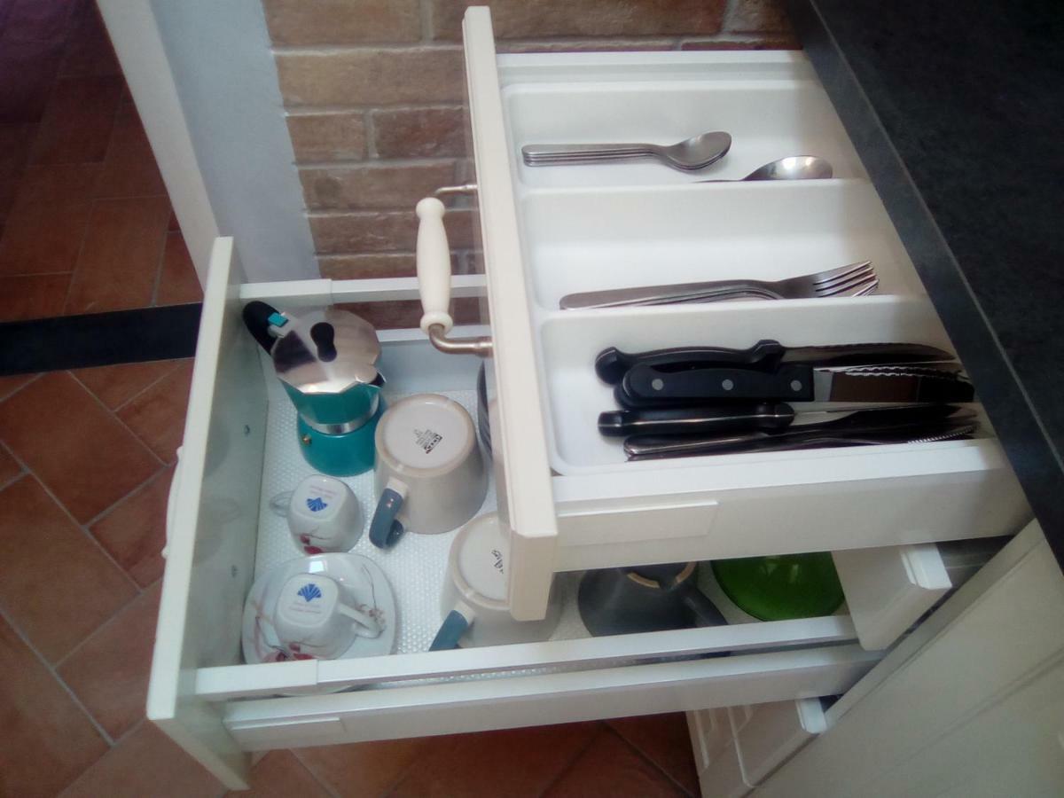 Ferienwohnung Contrada Casa Vacanze Vado Ligure Exterior foto