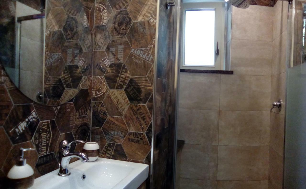 Ferienwohnung Contrada Casa Vacanze Vado Ligure Exterior foto